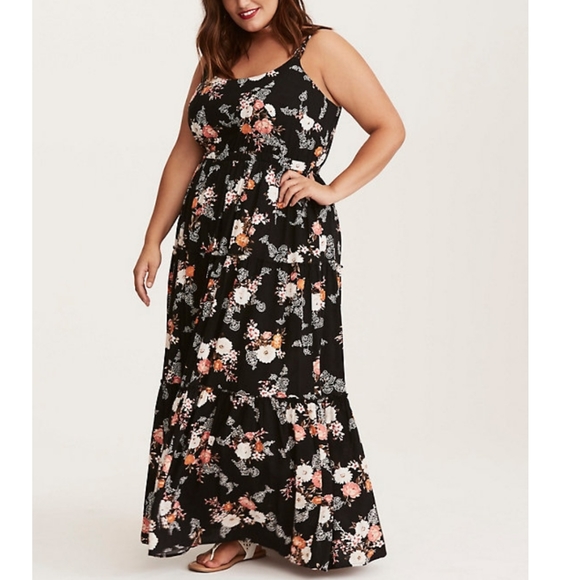 Torrid 2x black and floral maxi criss cross dress